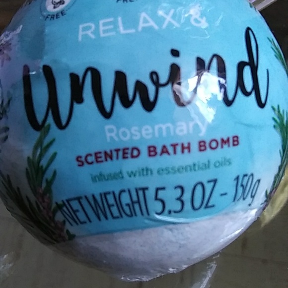 Brand New Scented Bath - Picture 2 of 5